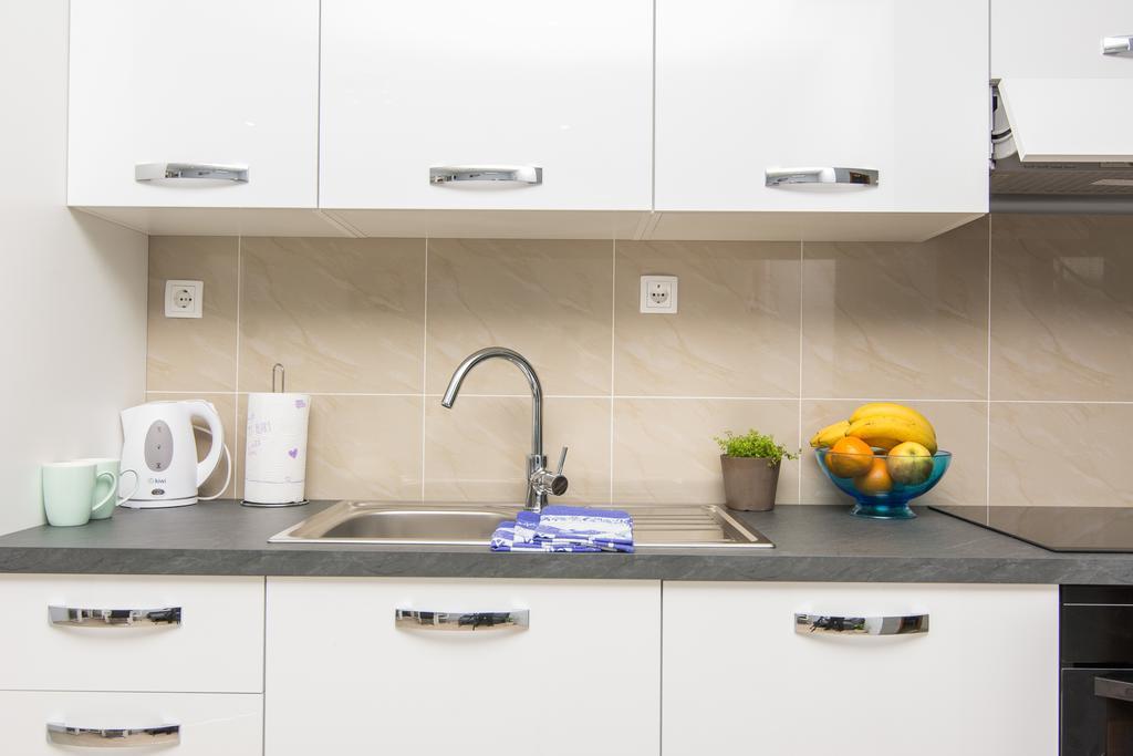 Apartments Mate Turanj Zewnętrze zdjęcie